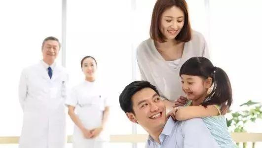 双面人生:年薪百万背后,疾病和意外从不缺席